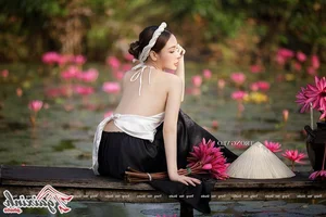 The Artistic Beauty and Modern Evolution of Vietnam's Traditional Ao Yem - image 15