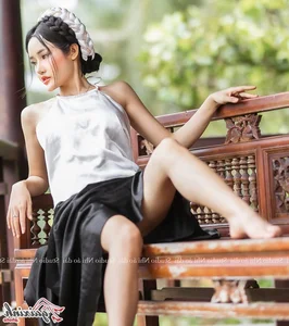 The Artistic Beauty and Modern Evolution of Vietnam's Traditional Ao Yem - image 20