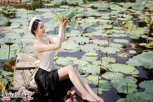 The Artistic Beauty and Modern Evolution of Vietnam's Traditional Ao Yem - image 85