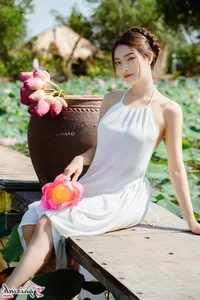The Artistic Beauty and Modern Evolution of Vietnam's Traditional Ao Yem - image 137