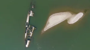 Sunken Nazi Warships Resurface in Danube River Due to Record Drought - image 5