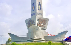 Relocation of Iconic Oil and Gas Industry Landmark to New Site - image 6