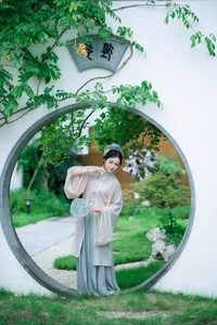 YiTuYu Art Language Vol.9821 Featuring Mi Mi 28P Full Collection - image 1
