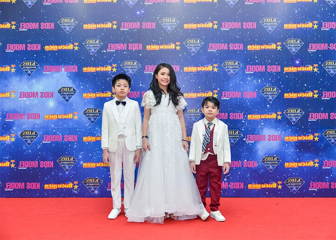 Director Tran Luc’s Son Shows Off His Impressive Transformation During Puberty