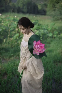 YiTuYu Art Language Vol.4976 Featuring Ke Ke Duo Ni: Elegant Artistic Photography Collection - image 24