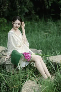 YiTuYu Art Language Vol.4976 Featuring Ke Ke Duo Ni: Elegant Artistic Photography Collection - image 22