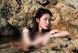 The Controversy Behind the Bikini Photoshoot at Giong Tien: Who is the Singer? - image 2