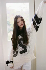 HYBE’s New Girl Group I’LL-IT: Minju Captivates Fans with Living Doll Visuals - image 4