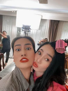 Miss Ky Duyen Lifestyle: Elegant Moments and Chic Poses with Her Adorable Pet Dog - image 2