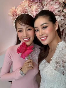 Puka and Gin Tuan Kiet Wedding: Sparkly Jewelry and Standout Groom Style - image 6