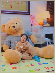 Vietnamese Star Spotlight: Ho Ngoc Ha Enjoys a Moment of Pure Relaxation - image 1
