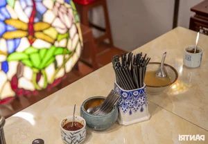 Inside Hanoi’s 'Noble' Bun Rieu Shop: A Culinary Secret That Values Quality Over Fame - image 5