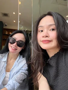 Quach Thu Phuong's Daughter: A Stunning Lookalike with Talent and Grace - image 5