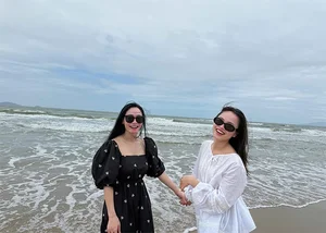 Quach Thu Phuong's Daughter: A Stunning Lookalike with Talent and Grace - image 4