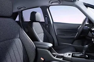 2027 Honda Jazz Unveiled: The Iconic Hatchback Returns with Modern Features and Competitive Pricing - image 7