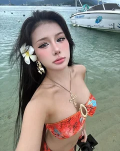 TikTok Star Xuan Ca Stuns in Viral Summer Bikini Photoshoot - image 1