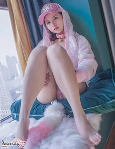 Stunning Gallery: Hot and Trendy Bikini Photos of Popular Chinese Models - image 27