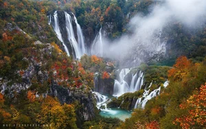 Chasing Waterfalls: Discover the World’s Most Breathtaking Natural Wonders - image 2