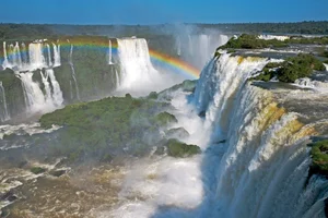 Chasing Waterfalls: Discover the World’s Most Breathtaking Natural Wonders - image 4
