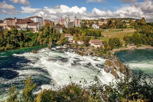 Chasing Waterfalls: Discover the World’s Most Breathtaking Natural Wonders - image 0