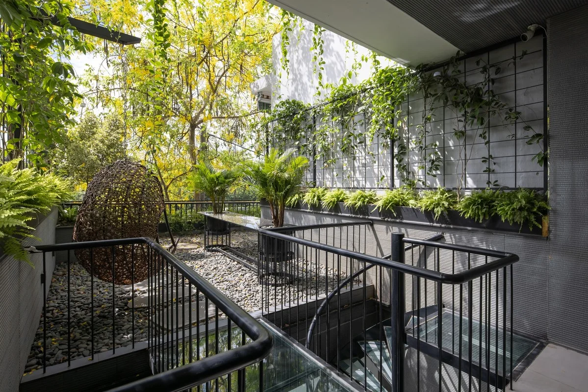 The Green Castle: A Stunning Eco-Friendly Architectural Marvel in the Heart of Hanoi