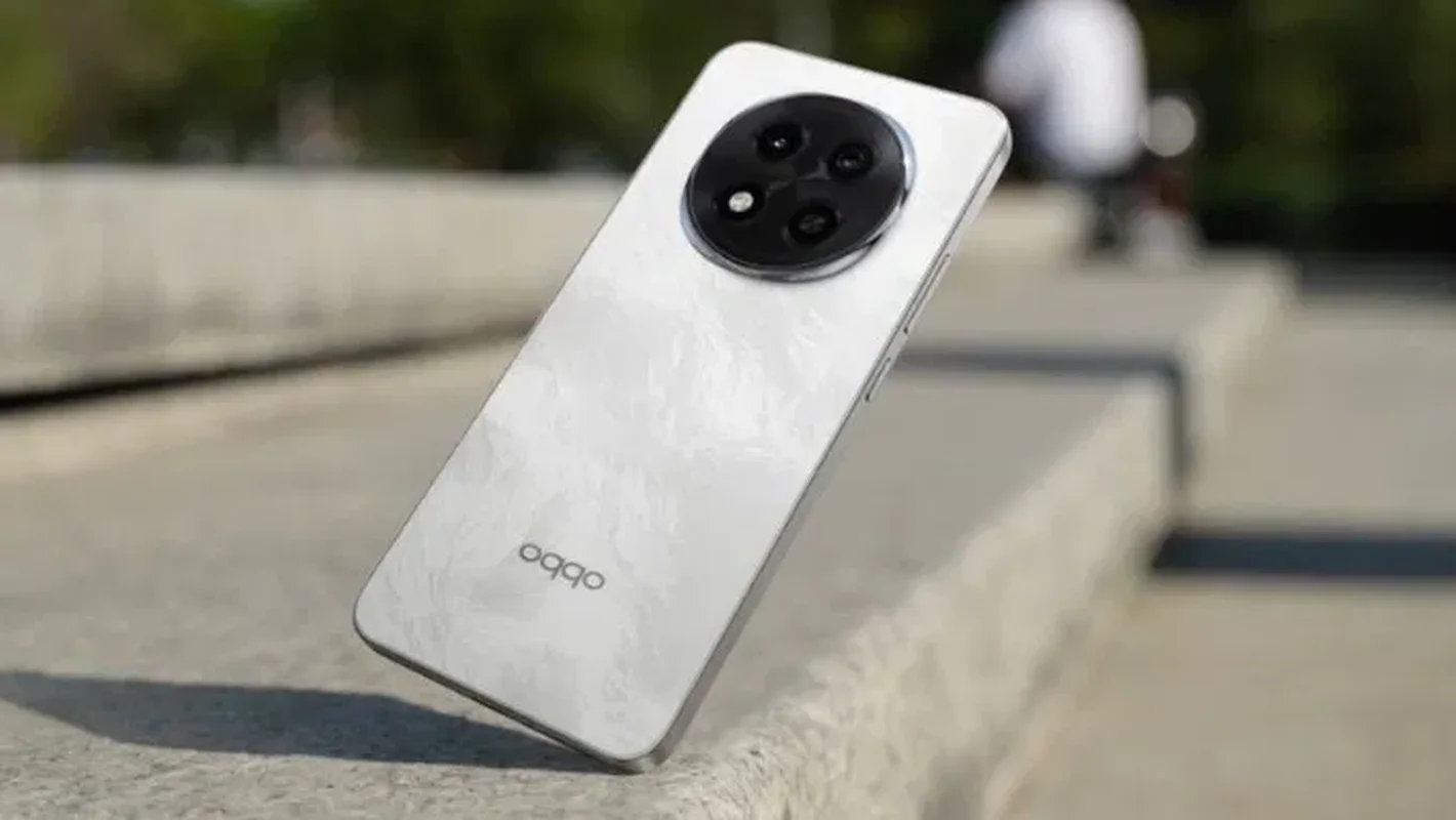 Top 4 Game-Changing Smartphones Dominating the Market in March 2025