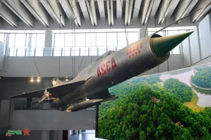 Modern Interior and Historical Exhibits at the New Vietnam Military History Museum in Hanoi - image 0
