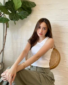 Where Is the Wealthy and Beautiful Vietnamese-Laotian Hot Girl Now? - image 6