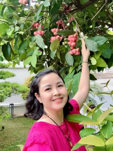 Where Is Actress Minh Phuong from the Famous Series 'Chay An' Now? - image 1