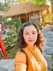 Where Is Actress Minh Phuong from the Famous Series 'Chay An' Now? - image 10