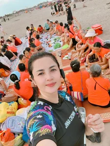 Where Is Actress Minh Phuong from the Famous Series 'Chay An' Now? - image 12
