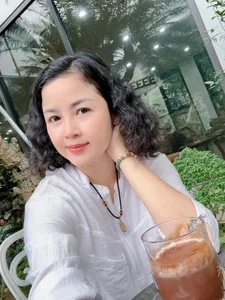 Where Is Actress Minh Phuong from the Famous Series 'Chay An' Now? - image 2