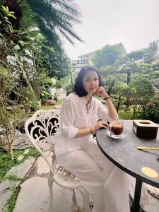 Where Is Actress Minh Phuong from the Famous Series 'Chay An' Now? - image 17