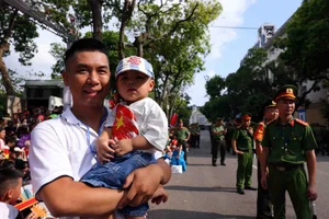 Spectacular Military Parade and Public March by Hanoi Police Force - image 7