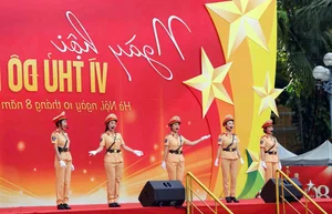 Spectacular Military Parade and Public March by Hanoi Police Force - image 3