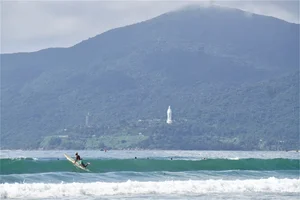 My Khe Beach in Da Nang Named Top 10 in Asia - image 4
