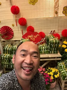 Vietnamese Celebrities Prepare for Lunar New Year Family Reunions - image 12