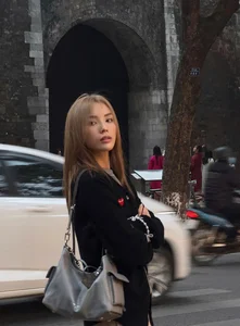 Vietnamese Celebrities Prepare for Lunar New Year Family Reunions - image 7