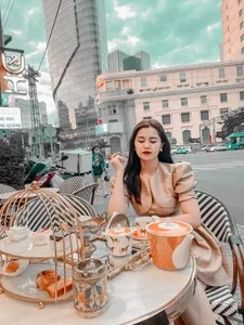 Football Star Quế Ngọc Hải Reveals the Real Side of His Gorgeous Wife - image 3