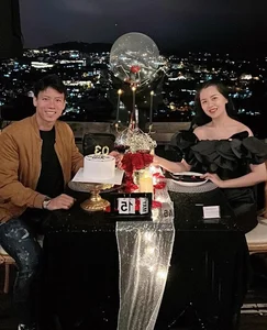 Football Star Quế Ngọc Hải Reveals the Real Side of His Gorgeous Wife - image 5