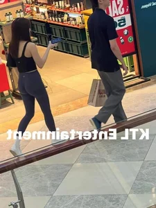Son Tung M-TP's Ex-Girlfriend Publicly Introduces Her Boyfriend, 10 Years Her Junior - image 3
