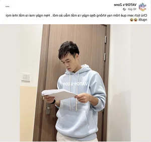 Vato 9: How Footballer Nguyen Van Toan Conquered the Fashion Business - image 2