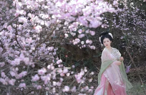 Minimalist Elegance in YiTuYu Art Language Vol.6612 Wei Mo - image 9
