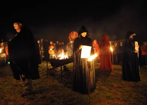 Top 10 Surprising Facts About Halloween You Never Knew - image 1