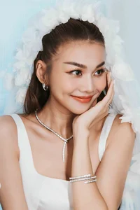 Unique and Unusual Details from Supermodel Thanh Hang's Wedding - image 7
