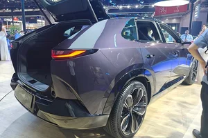 Mazda EZ-60 Dominates Market with 33,000 Pre-Orders Prior to Official Launch - image 4
