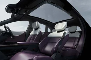 Mazda EZ-60 Dominates Market with 33,000 Pre-Orders Prior to Official Launch - image 6