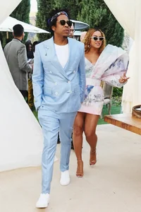 The World's Most Stylish Billionaires: Redefining Luxury Fashion and Executive Style - image 22