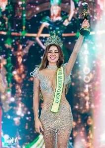 Miss Grand International Icon Stuns Fans by Blending Sweet and Glamorous Styles - image 6