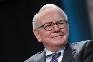 The Wildest Ways Billionaires Spend Their Massive Fortunes and Eccentric Habits - image 2